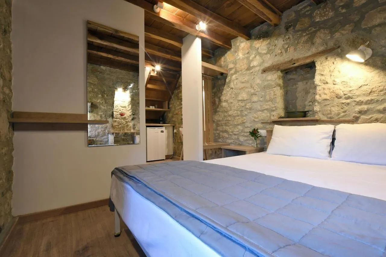 Casa La Bohema Aparthotel Afytos Greece