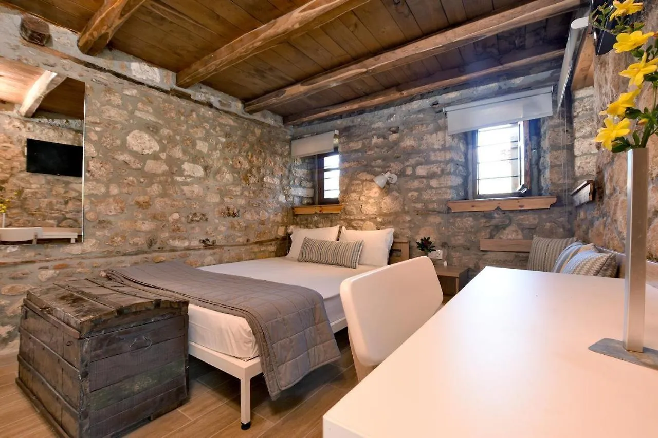 Casa La Bohema Aparthotel Afytos Greece